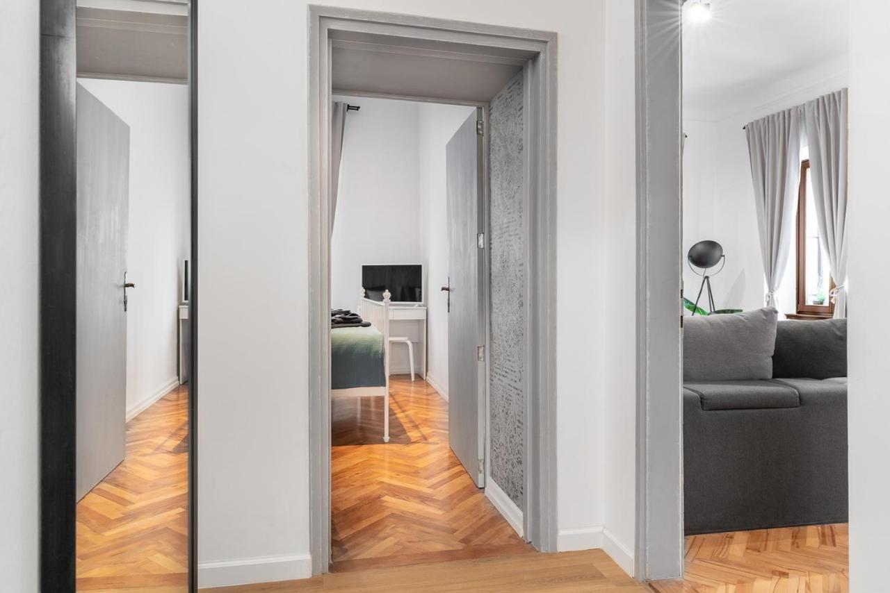 Apartment Del Bello Koper By Locap Group Bagian luar foto