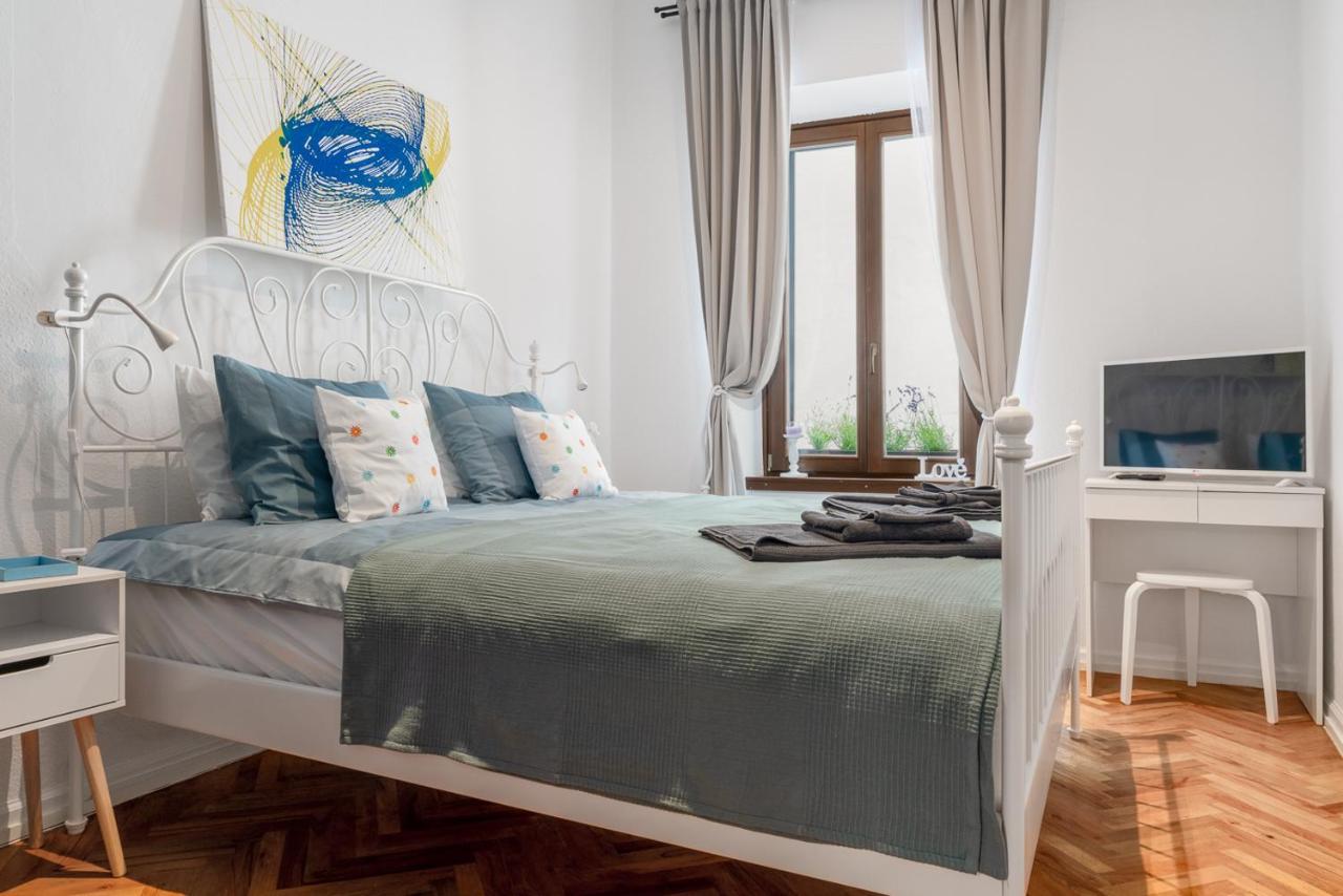 Apartment Del Bello Koper By Locap Group Bagian luar foto