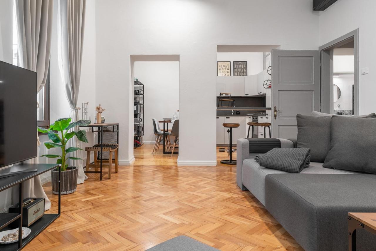 Apartment Del Bello Koper By Locap Group Bagian luar foto