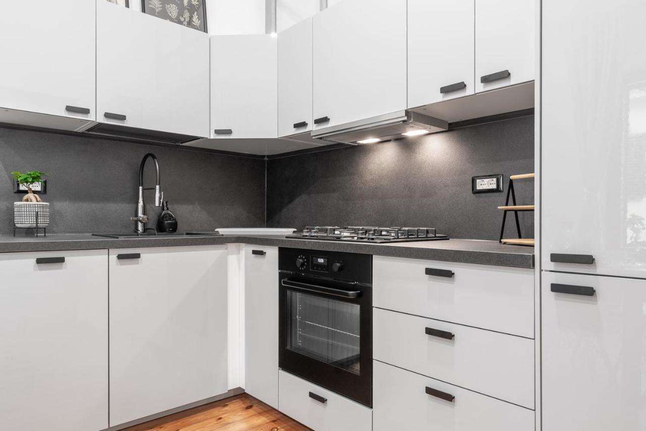 Apartment Del Bello Koper By Locap Group Bagian luar foto